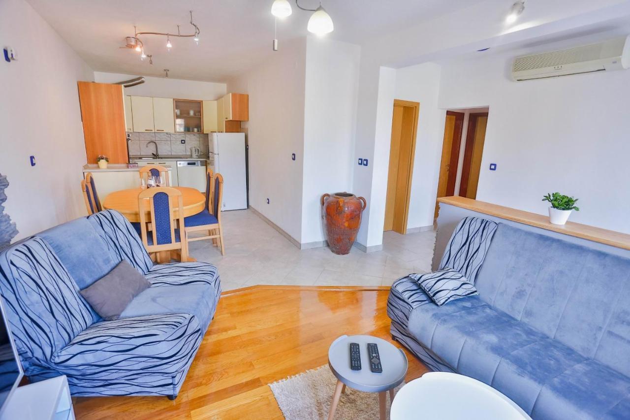 Apartments Lenka Сутиван Экстерьер фото