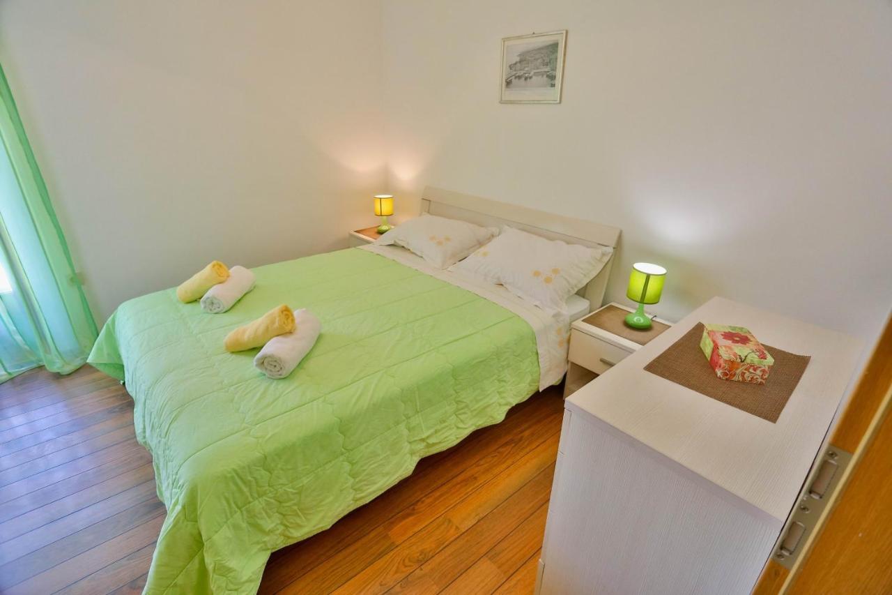 Apartments Lenka Сутиван Экстерьер фото